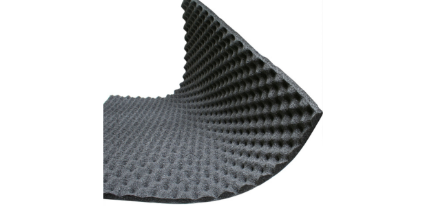 إضافة عازل صوت للأبواب